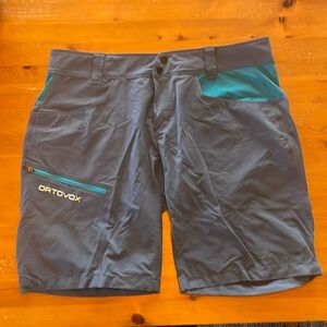 Ortovox Women’s Shorts, Large.